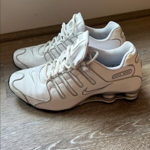 Nike Shox NZ SL White Metallic Silver - 2010
No box.